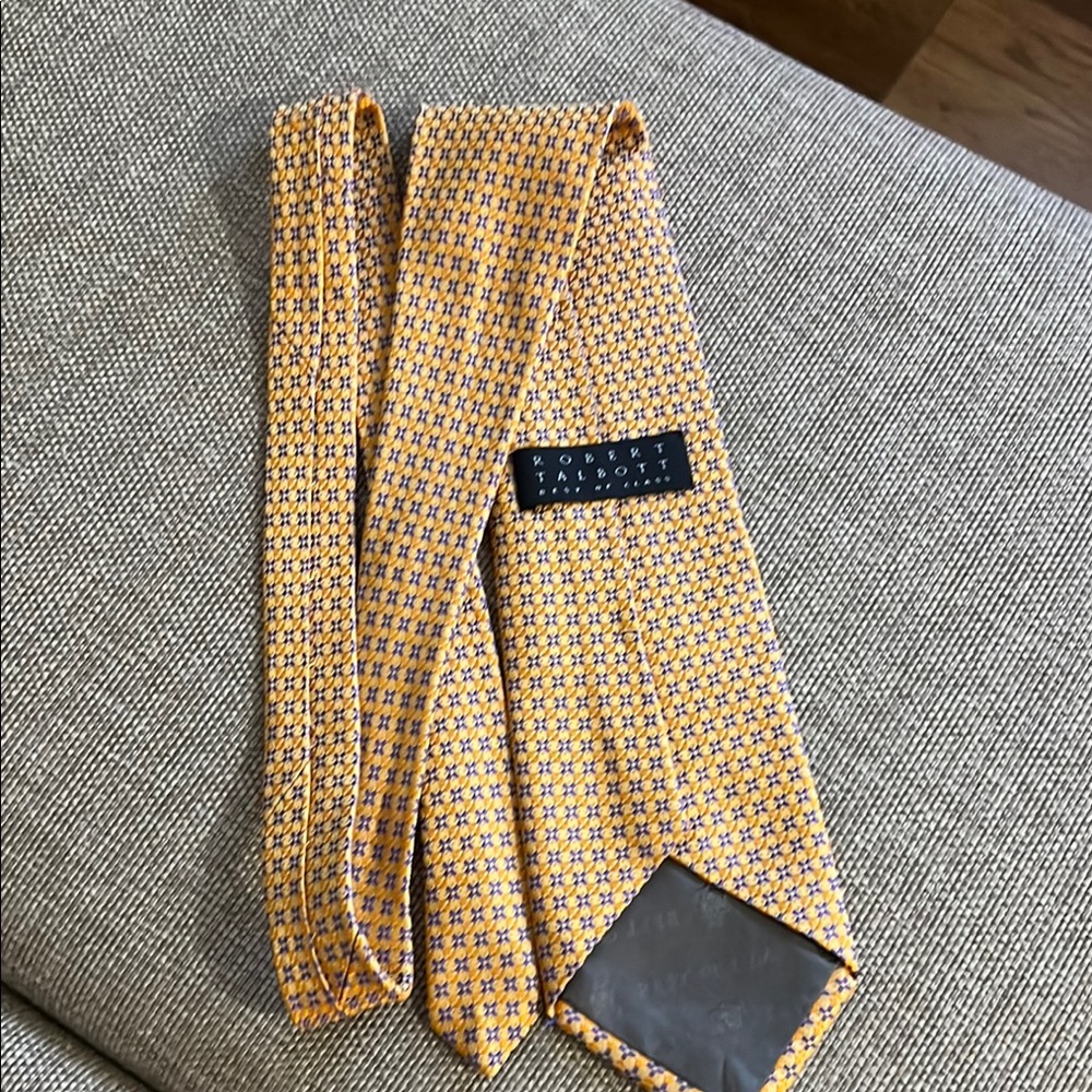 Robert Talbott Yellow and Blue Tie with Geometric Pattern